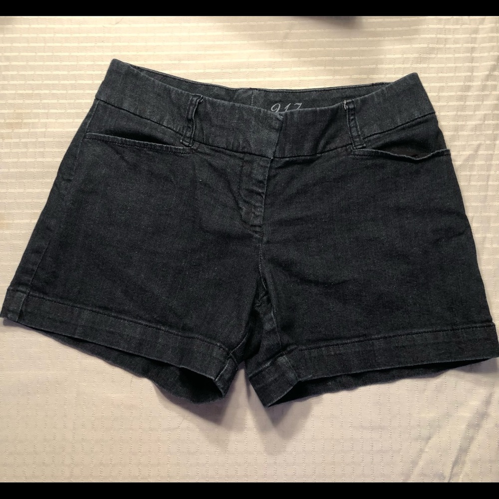 The Limited Dark Denim Shorts Size 6